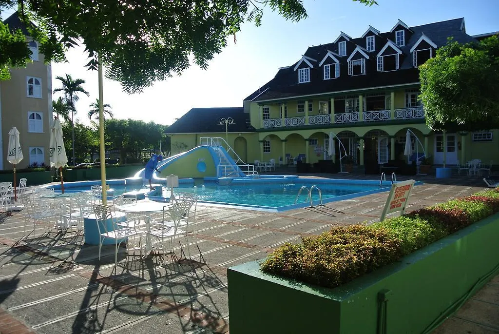Beach Studio 9 Ocho Rios 0*,